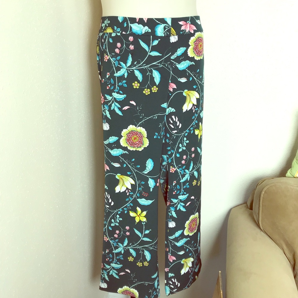 LOFT sz 10  modern Floral vine career trousers